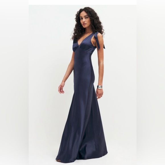 Reformation Pernille Silk Dress Navy Brand New - Picture 2 of 5